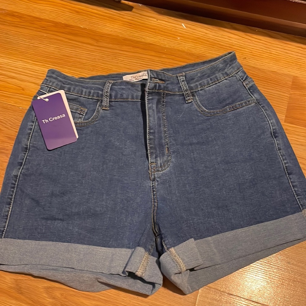 Th Creasa Jean shorts